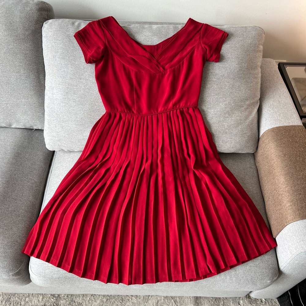 PETRUNIA Red Dress
